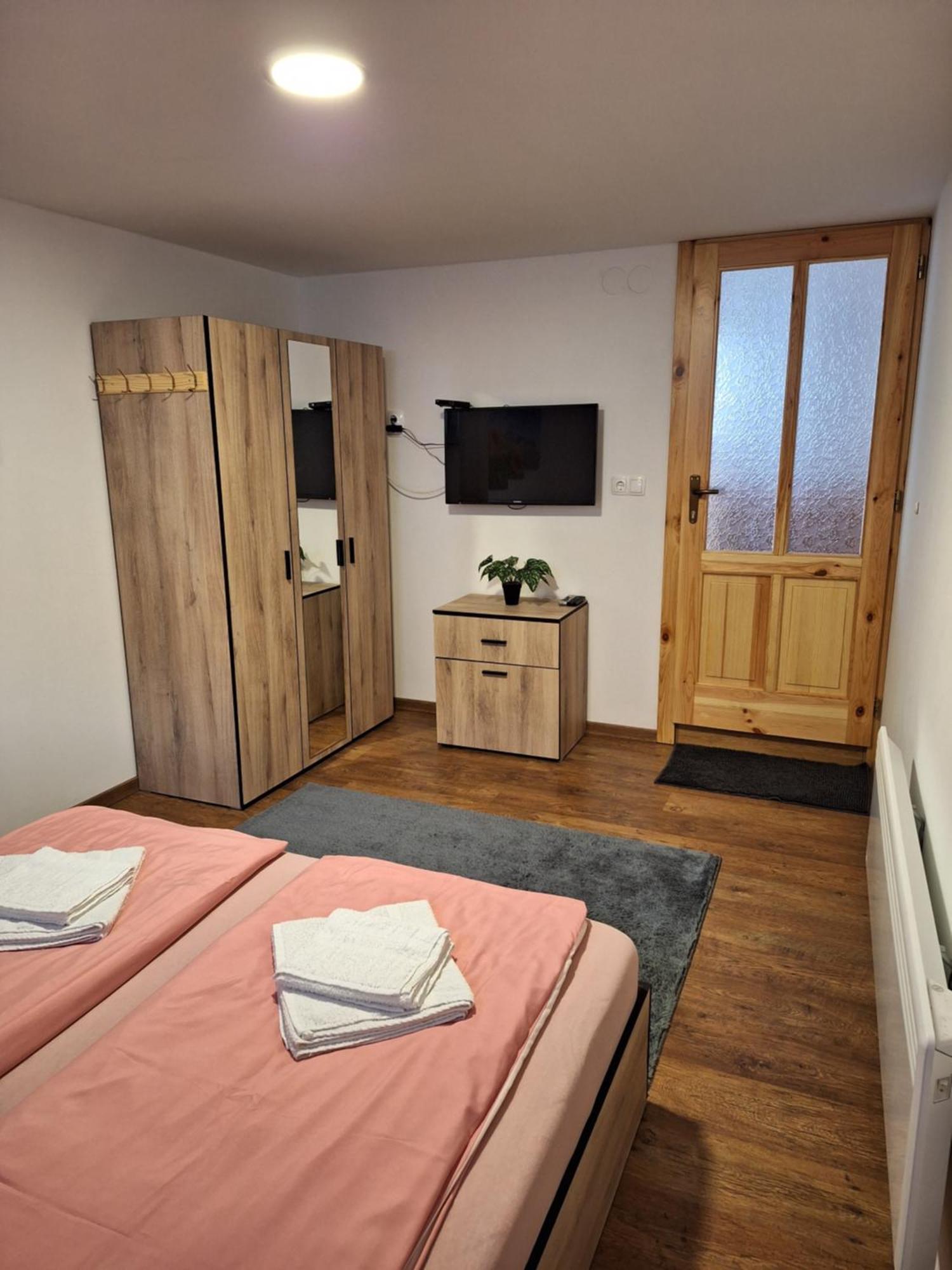 Zalan Vendeghaz Hotel Csaszartoltes Eksteriør billede